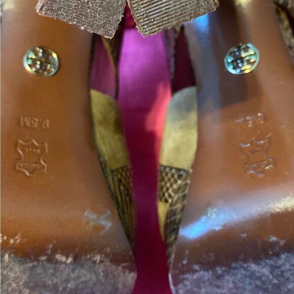 9 1/2 Tory Burch 5 inch heels - Picture 9 of 11